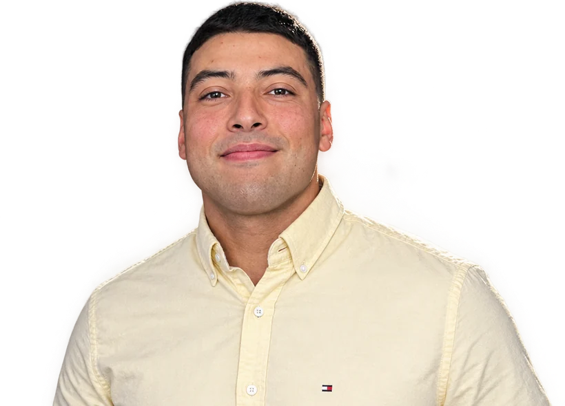 Teacher Sid sorrindo